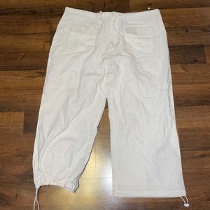 NWT - Metro Girl Capris